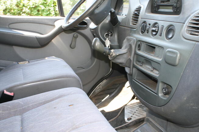 Mercedes benz Sprinter 313CDI furgon blaszak do napraw blach