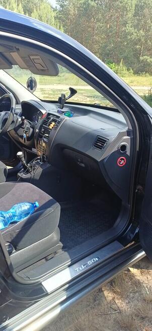 Sprzedam hyundai tucson z gazem z 2007r