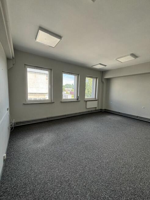Pomieszczenie biurowe 26 m2
