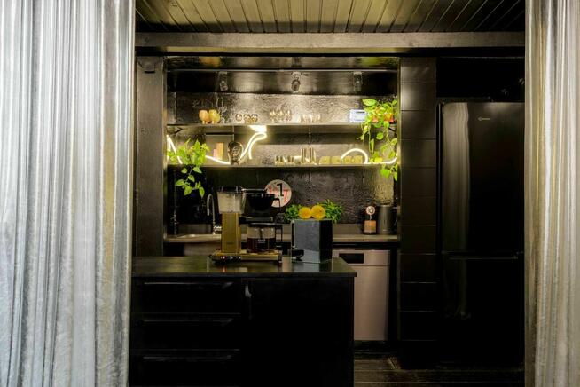 Art Studio Showroom event pop-up » Chmielna, centrum godziny