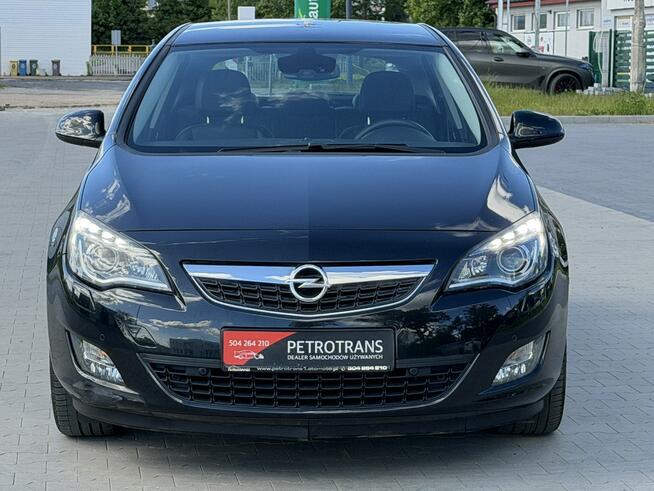 Opel Astra 1.7 CDTI / 110KM LED XENON Nawigacja Skóra Grzane Fotele