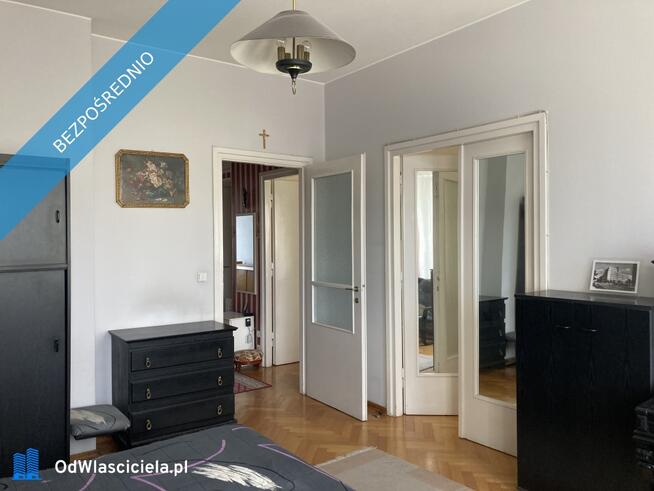 Gdynia-Śródmieście 3-pokojowe mieszkanie w Bankowcu 69,28 m² przedwojenny Modernizm ul.3 Maja 27-31