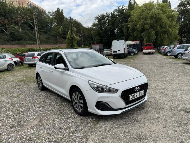 Hyundai i30 1.0 T-GDi-120km-1-Właściciel-Navi-Kamera-Klima-Tempomat-Komputer