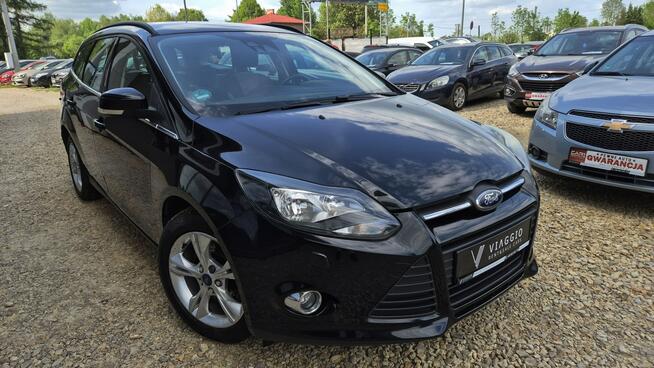Focus 1.6 150km navi PDC podgrzewane fot i szyba HAK serwis 2012