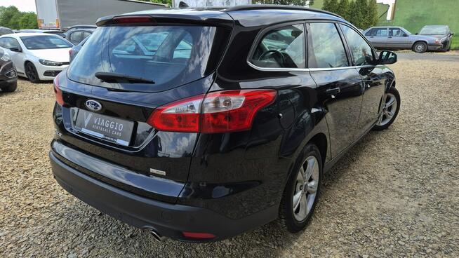 Focus 1.6 150km navi PDC podgrzewane fot i szyba HAK serwis 2012