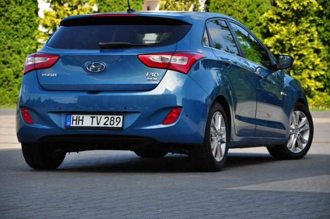 Hyundai i30 1,6 D 136KM Xenon Led Navi Kamera PDC 1 Wł. Alufelgi Serwis z DE !!