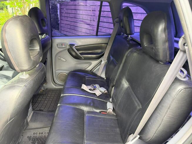 Toyota RAV-4 2.0 D4D 115KM 4X4 Klimatyzacja POLECAM