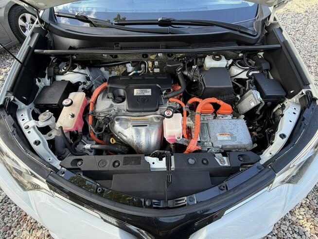 Toyota RAV-4 2.5 / 197 KM HYBRID FULL LED Nawigacja Kamera Asystent Pasa Ruchu