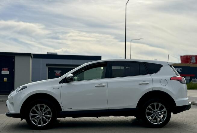 Toyota RAV-4 2.5 / 197 KM HYBRID FULL LED Nawigacja Kamera Asystent Pasa Ruchu