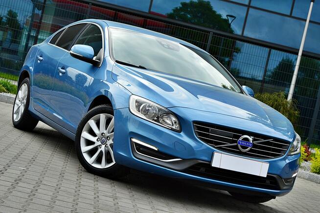Volvo S60 LiFt 1,6 Hdi D2 Ledy Skóra Navi Blisy Radar Mały Przebieg Serwis