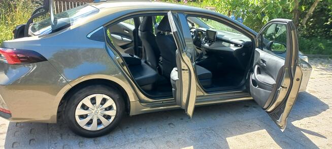 Toyota Corolla 51netto E-CVT Kamera Cofania Kier.wielof. Klimatronik Aktywny Tempomat