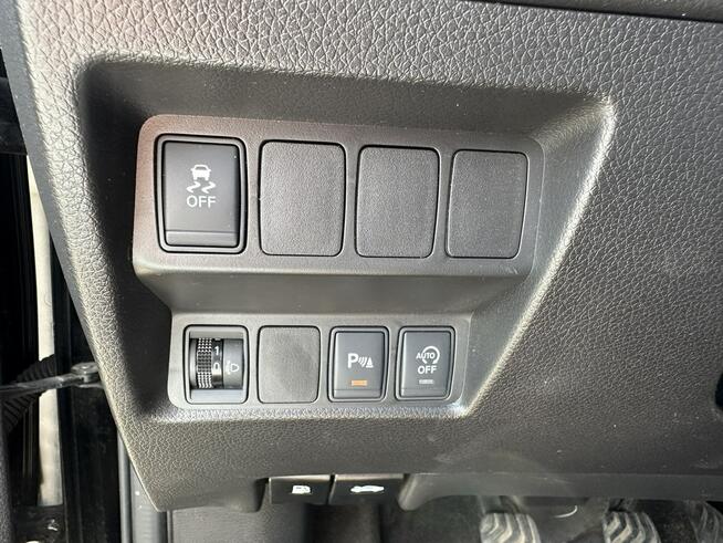 Nissan X-Trail Benzyna Opłacony Serwisowany Bogata wersja