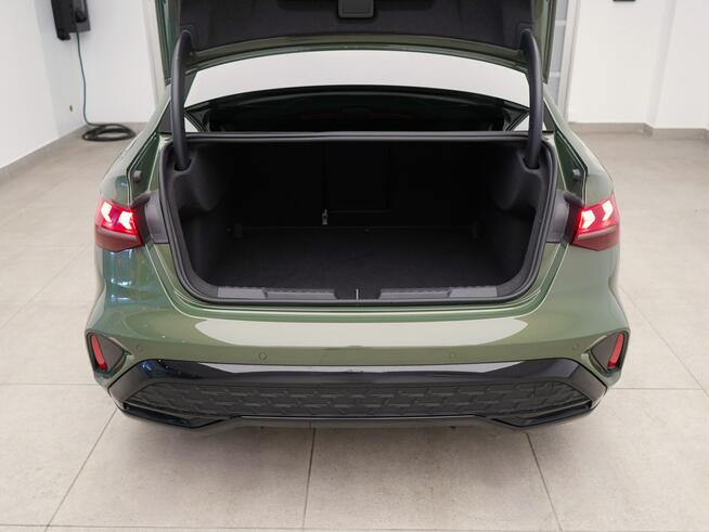 Audi A3 35 TFSI Stronic S-line Matrix ACC kamera SONOS Virtual plus