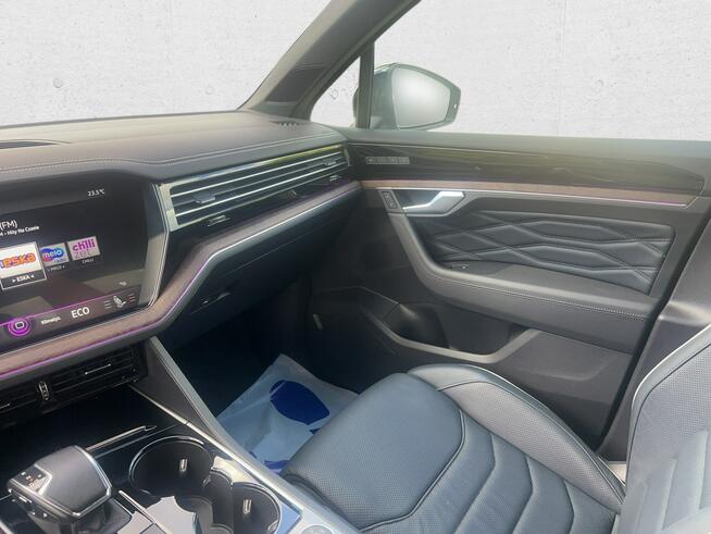 Volkswagen Touareg 3.0 V6 TDI SCR 4Mot. Atmosphere! Z Polskiego Salonu! Faktura VAT!