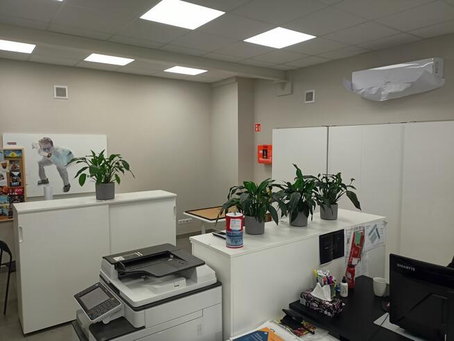 LOKAL USŁUGOWO–HANDLOWY 509 m² LUBOŃ /POZNAŃ
