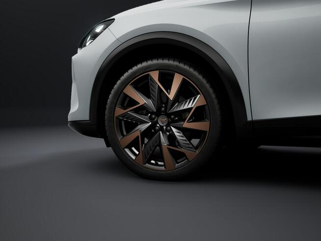 Cupra Formentor 204KM - 4Drive - Pakiet Intelligent Drive - Rocznik 2025!