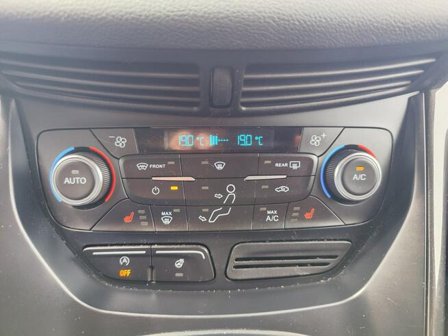 Ford Kuga TITANIUM/4X4/AUTOMAT/stan bdb/serwis/gwarancja
