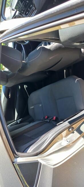 Toyota Corolla 47 netto FV23% e-CVT Tempomat aktywny Klimatronic Kier.wielofunkcyjna