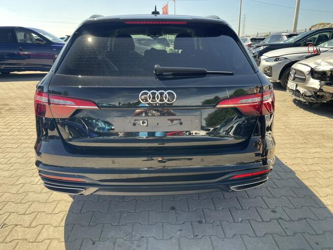 Audi A4 Avant DSG Style 150KM