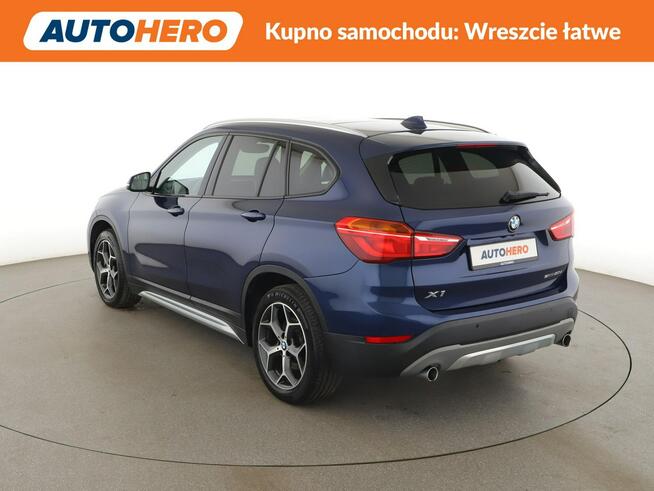 BMW X1 automat full LED jasne skóry navi grzane fotele kamera i czujniki park