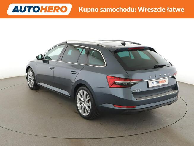 Škoda Superb PHEV Style automat skóra virtual ACC grzane fotele climatronic