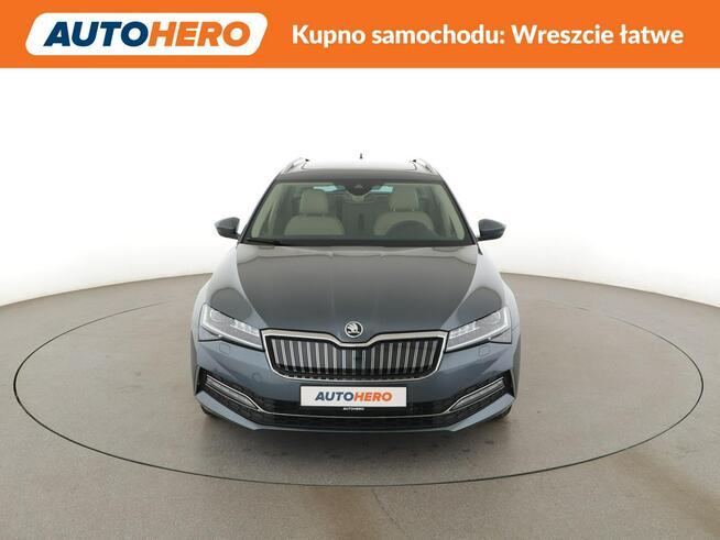Škoda Superb PHEV Style automat skóra virtual ACC grzane fotele climatronic