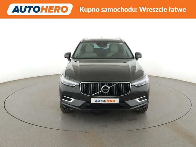 Volvo XC 60 PHEV jasne skóry 4x4 full LED panorama kamera i czujniki parkowania as