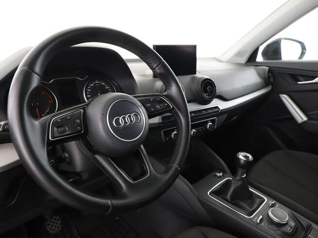 Audi Q2 grzane fotele PDC ACC climatronic