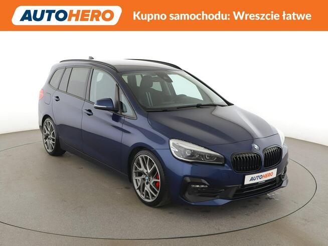 BMW 218 automat full LED sportowe fotele półskóra navi klima auto grzane fotel