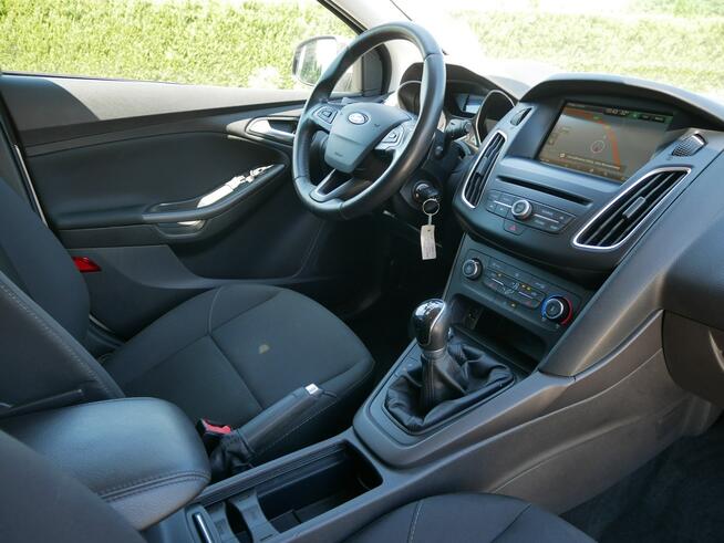Ford Focus 1.0 E-Bst 100KM Kombi -Nowy Rozrząd Kpl -Pakiet zima -Navi -GWARANCJA