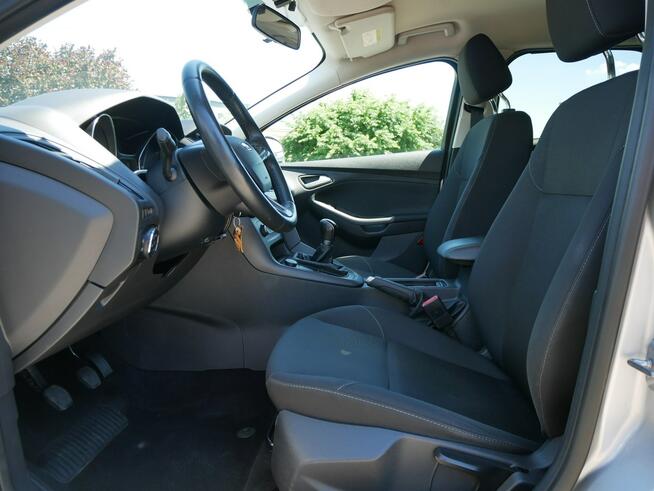 Ford Focus 1.0 E-Bst 100KM Kombi -Nowy Rozrząd Kpl -Pakiet zima -Navi -GWARANCJA