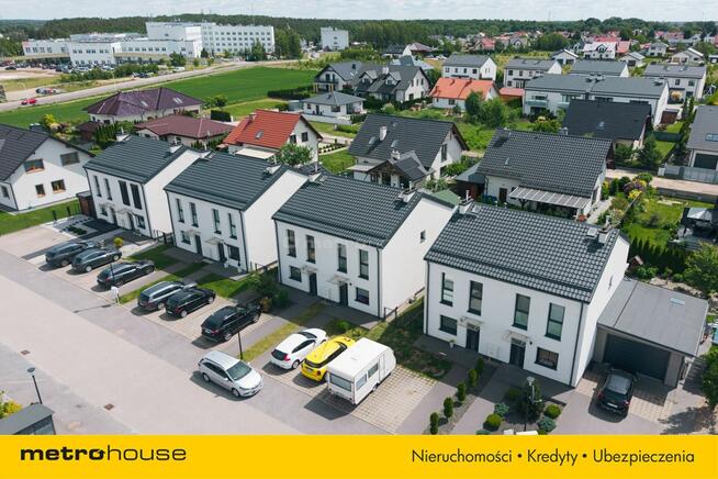 NOWOCZESNY DOM Z OGRODEM 80 m² 3 SYPIALNIE