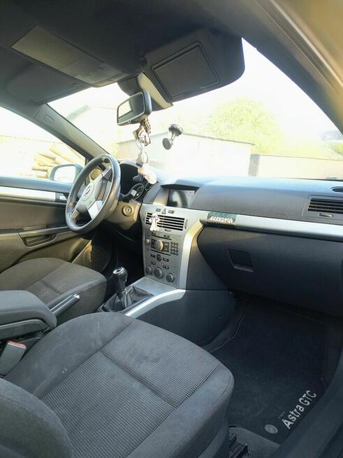 Opel Astra H GTC sport 1.7