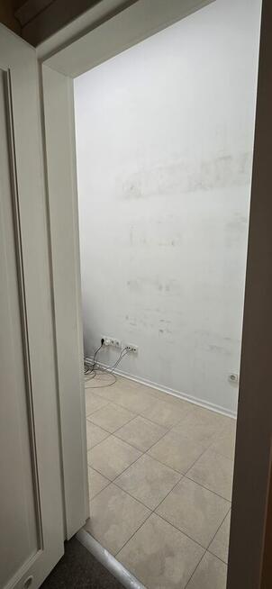 PRESTIŻOWE BIURO NA WYNAJEM • PIĘKNA 43