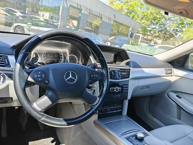 E 220 CDI DPF BlueEFFICIENCY Automatik, Bezwypadkowy, Bogate