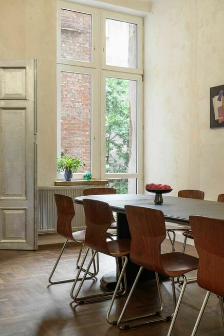 Art Studio Showroom event pop-up » Chmielna, centrum godziny