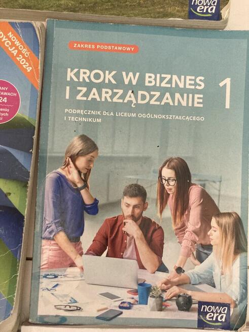 Podręczniki szkolne do liceum i technikum kl 1