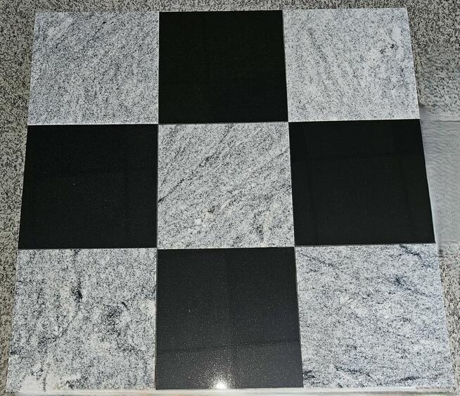 Płytki granitowe VISCONT WHITE 30,5x30,5x1 cm polerowane