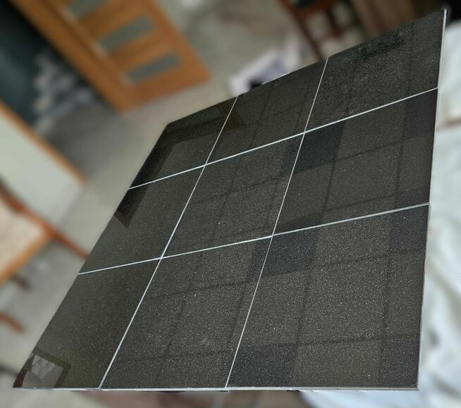 Płytka granitowa ABSOLUTE BLACK 30,5x30,5x1 cm polerowane