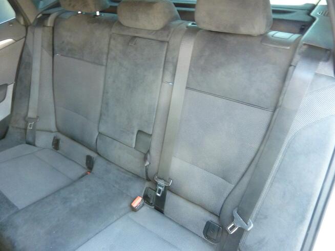 BMW X1 M-Pakiet*2.0D 143Ps*AUTOMAT*X-Drive*Navi*Klimatronik*Niski przebieg