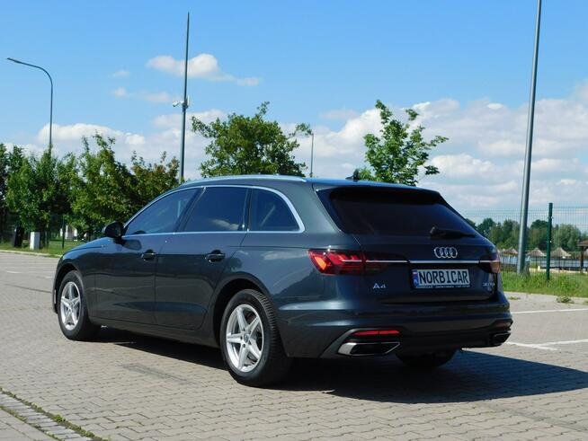 Audi A4 2.0TDI z Gwarancją Full LED Reflektory Virtual Licznik