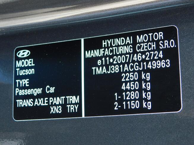 Hyundai Tucson 2.0D 4x4 Panorama Kamera Podgrzewane Fotele