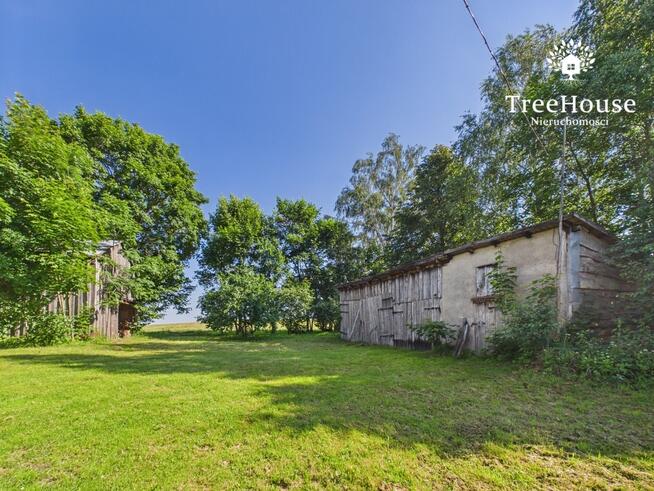 Mazurskie siedlisko - dom i zarybione stawy.