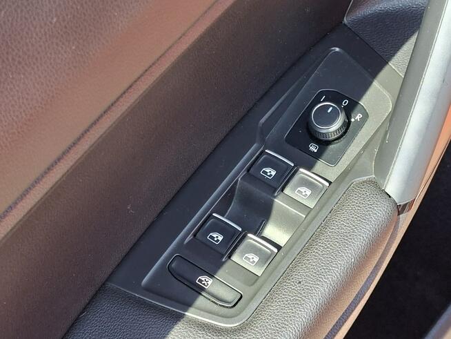 Volkswagen Tiguan Klimatronic 2-stref, Podgrz. fotele, Panorama, CarPlay/AndroidAuto