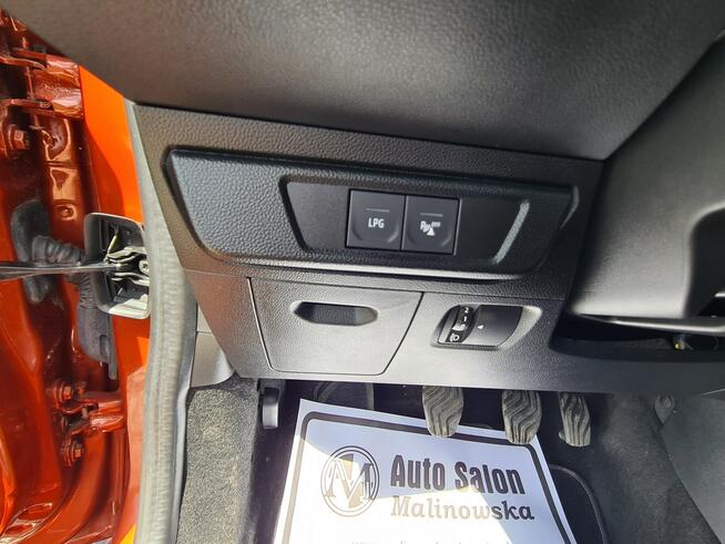 Dacia Jogger 7-Osobowa GAZ Navi PDC Klimatyzacja Full Led Tempomat Sensory Halogeny