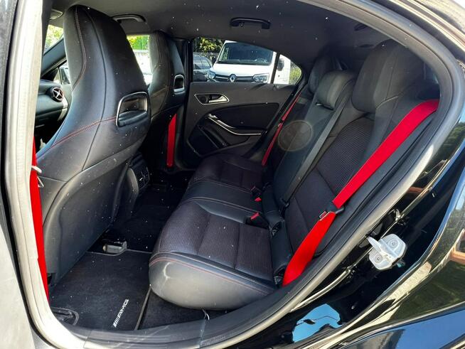 Mercedes A45 AMG A 45 AMG 4Matic AMG Speedshift