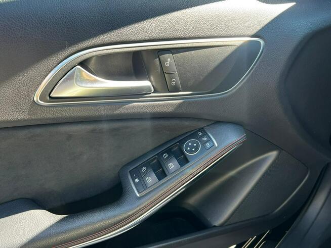 Mercedes A45 AMG A 45 AMG 4Matic AMG Speedshift