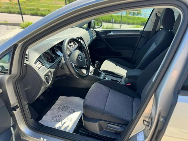 Volkswagen Golf NAWIGACJA*BENZYNA*5 drzwi*zadbany