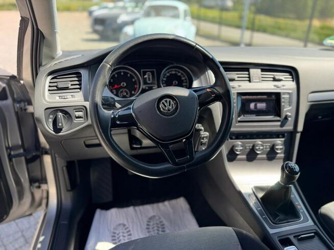 Volkswagen Golf NAWIGACJA*BENZYNA*5 drzwi*zadbany