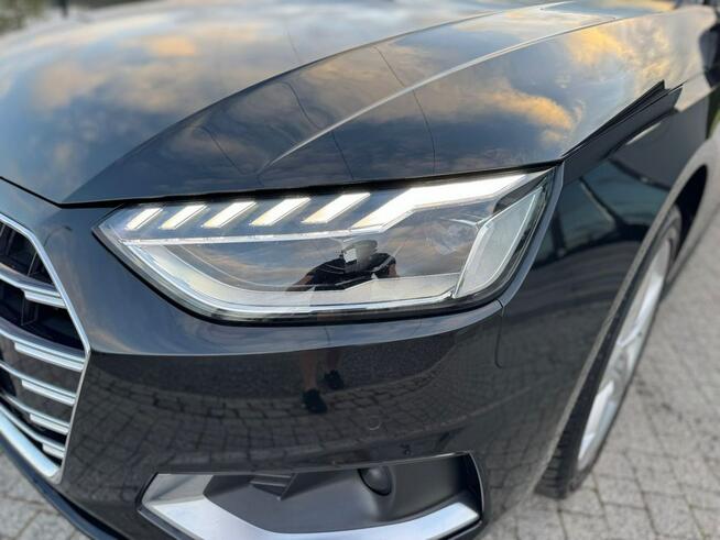 Audi A4 2.0 ben*czarny sufit*martix*ambiente